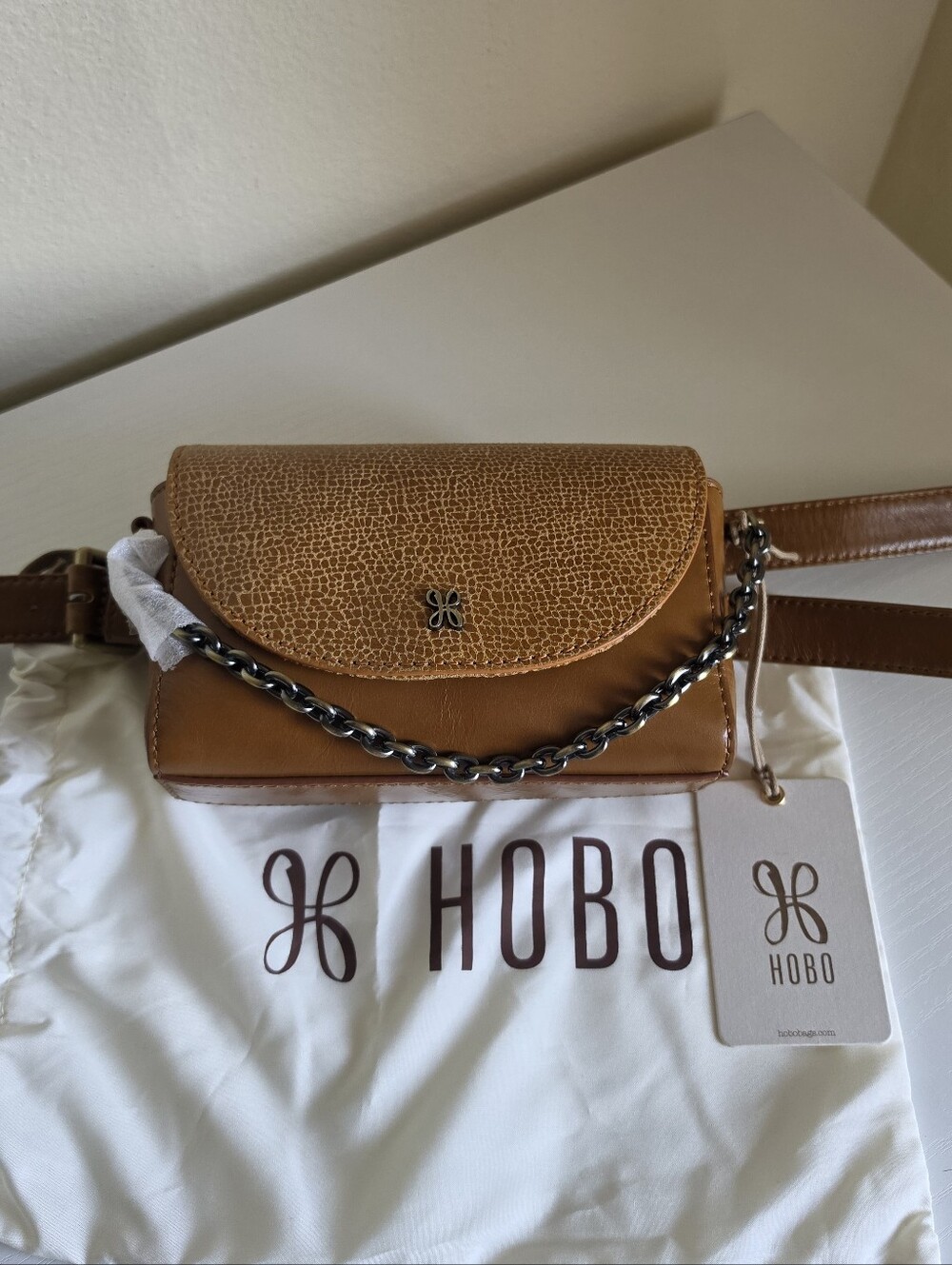 HOBO Drake Genuine Leather Crossbody / Belt Bag in Cedar Crackle Print - NWT - Picture 5 of 16